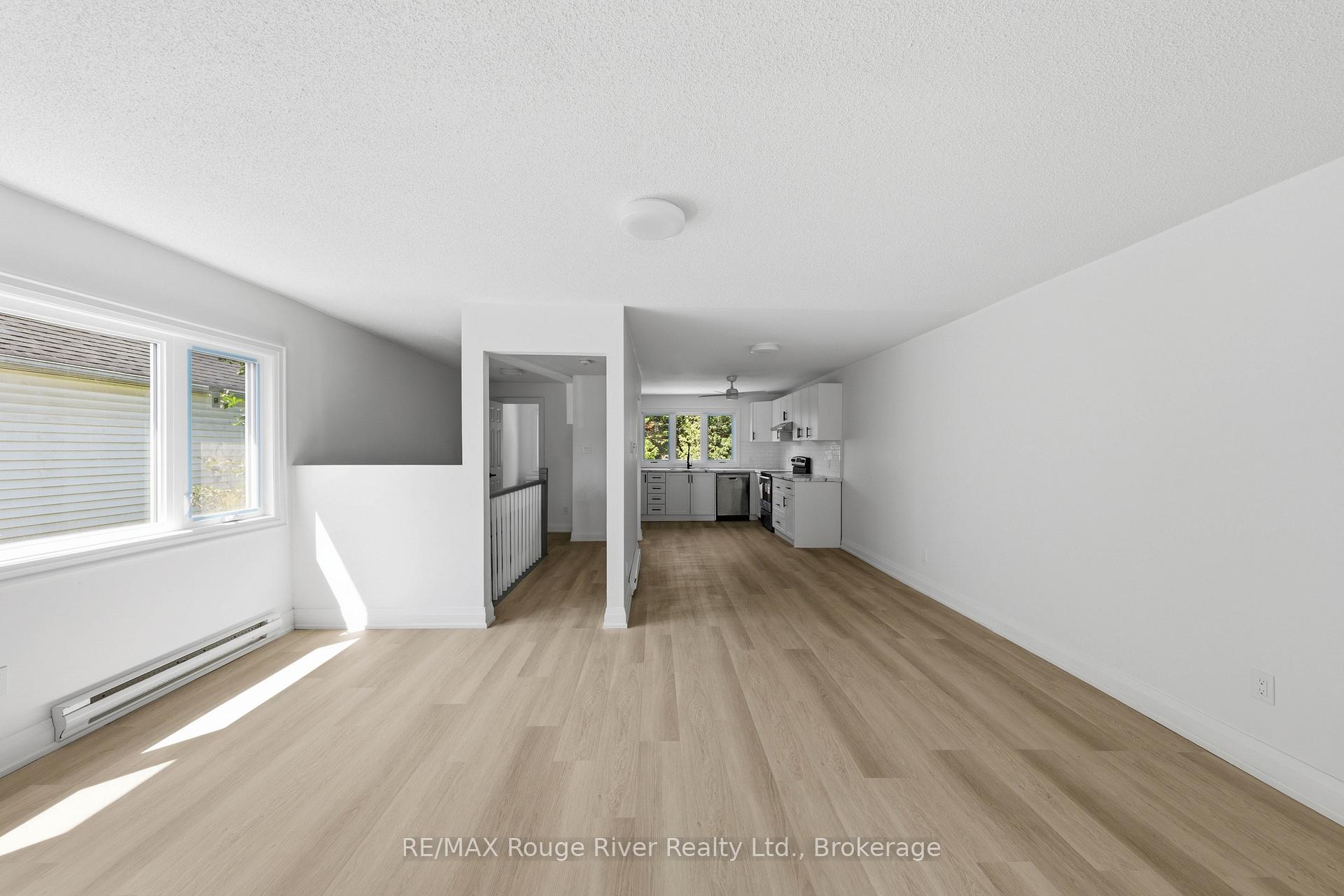 Unit A - 144 Macdonald Avenue, Belleville 5