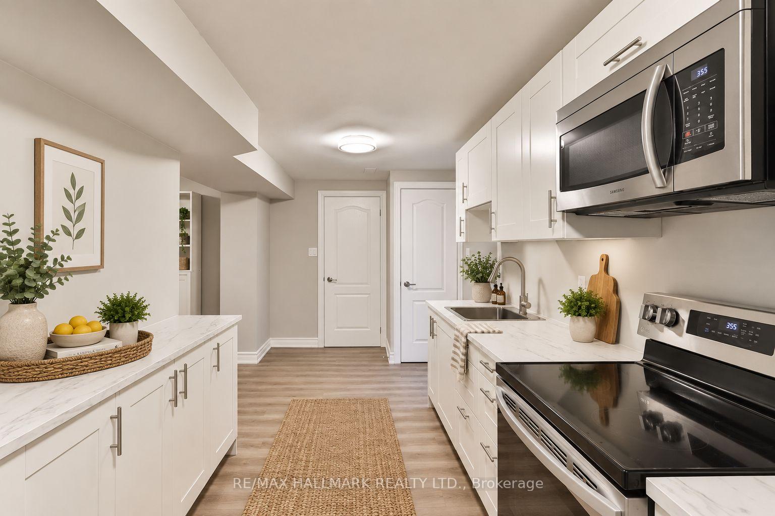 Lower - 18 Aldenham Crescent, Toronto 5
