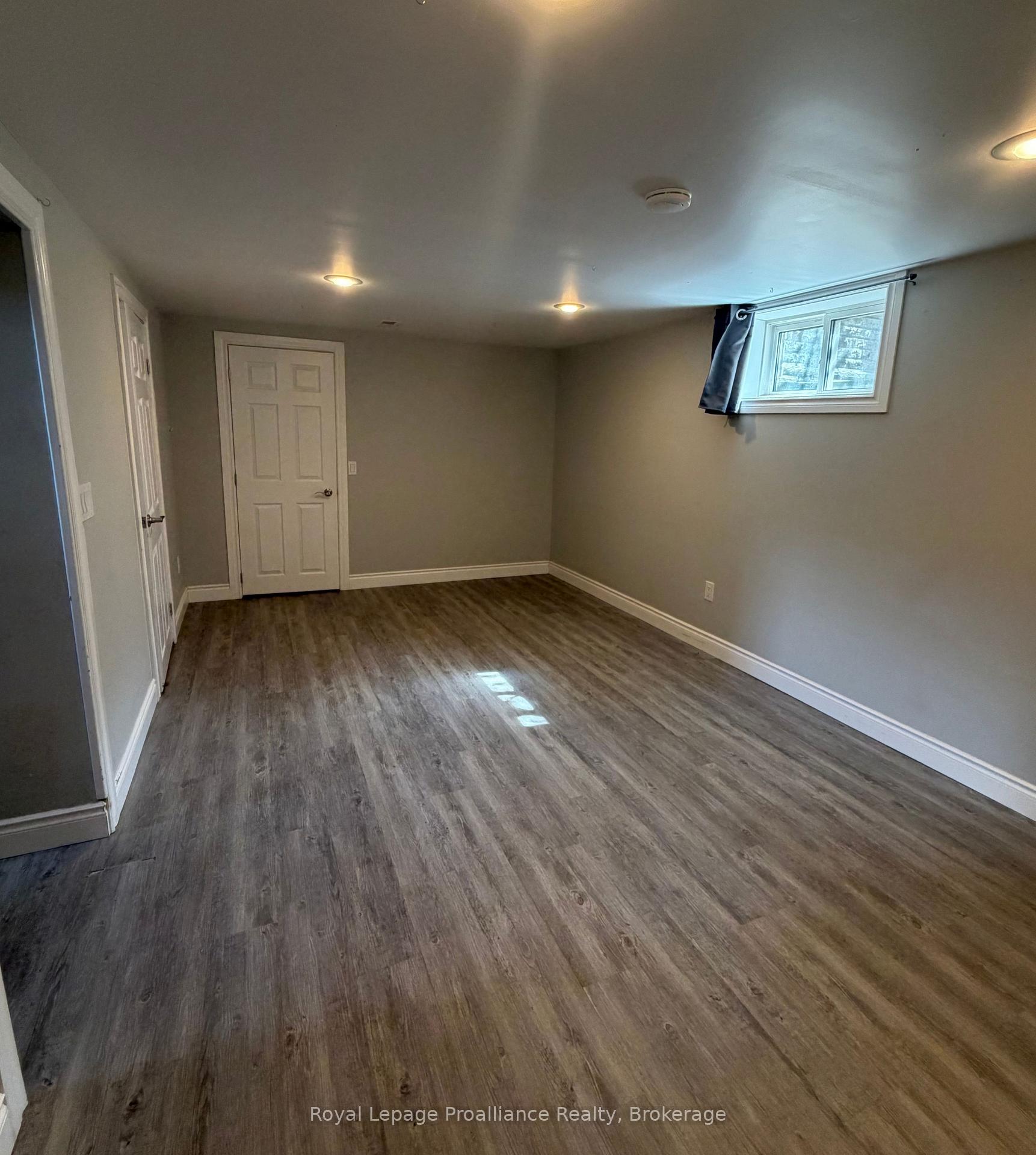 39 Smith Crescent, Belleville 2