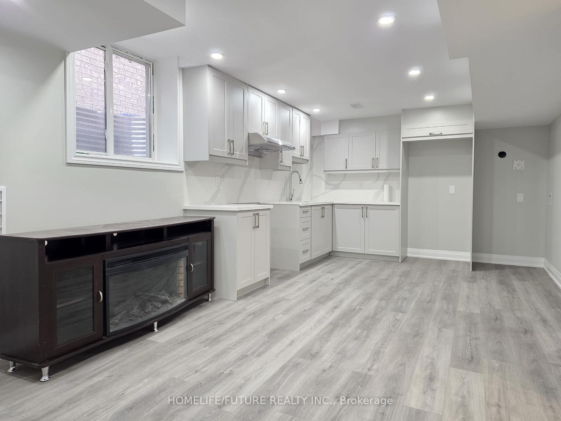22 Headon Avenue, Ajax 3