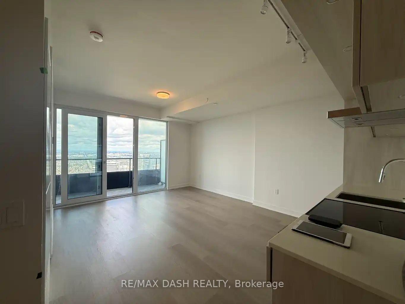 5604 - 448 Burnhamthorpe Road W, Mississauga 3