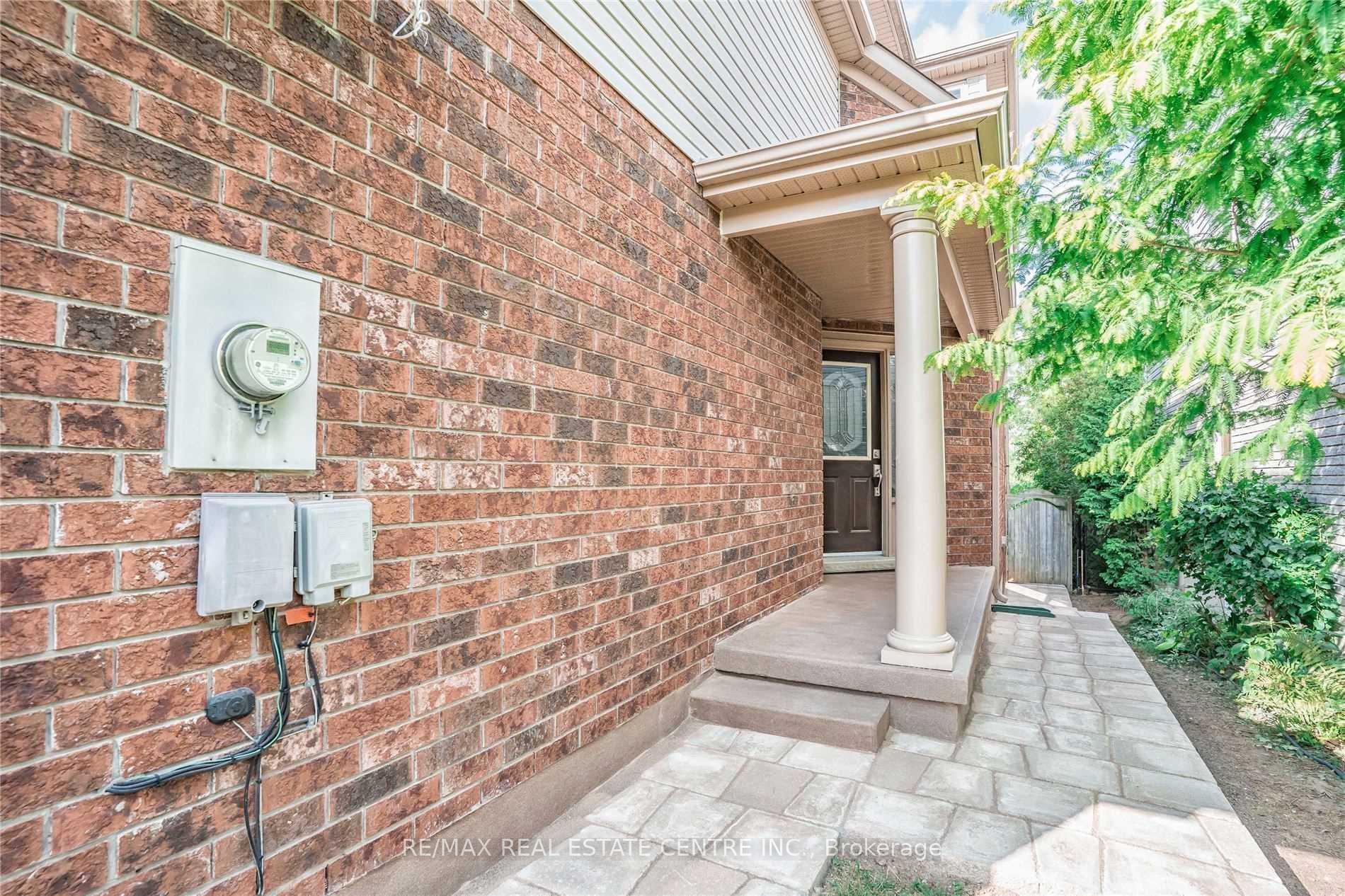 59 Porter Drive, Guelph 2