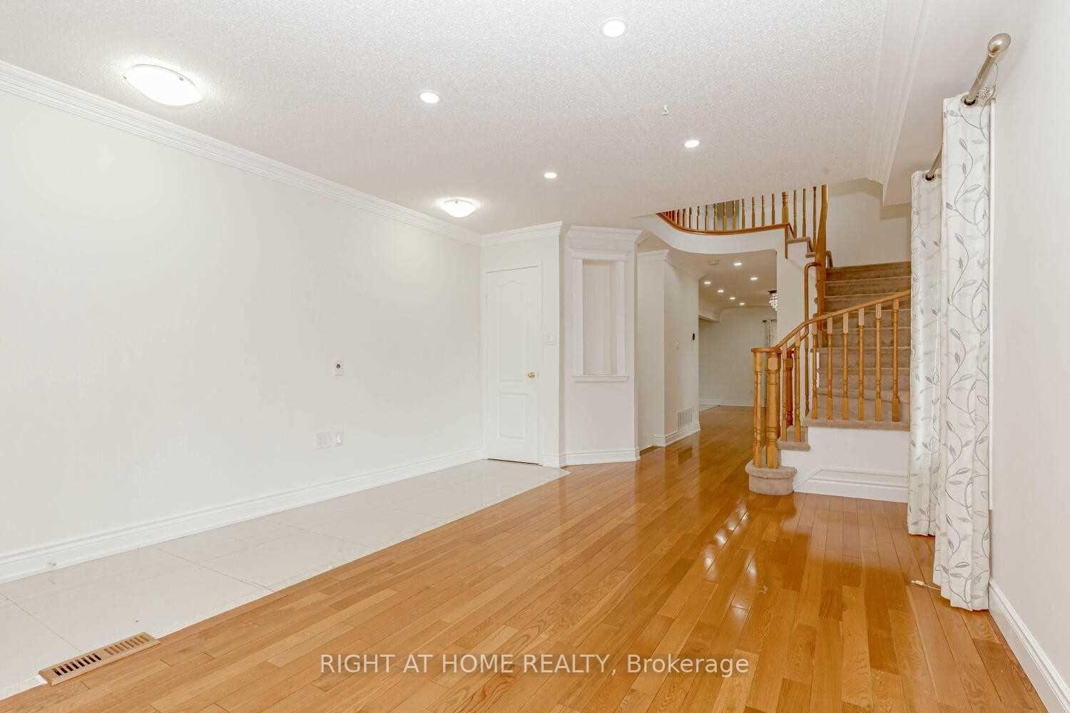 UPPER - 3300 Respond Road, Mississauga 3