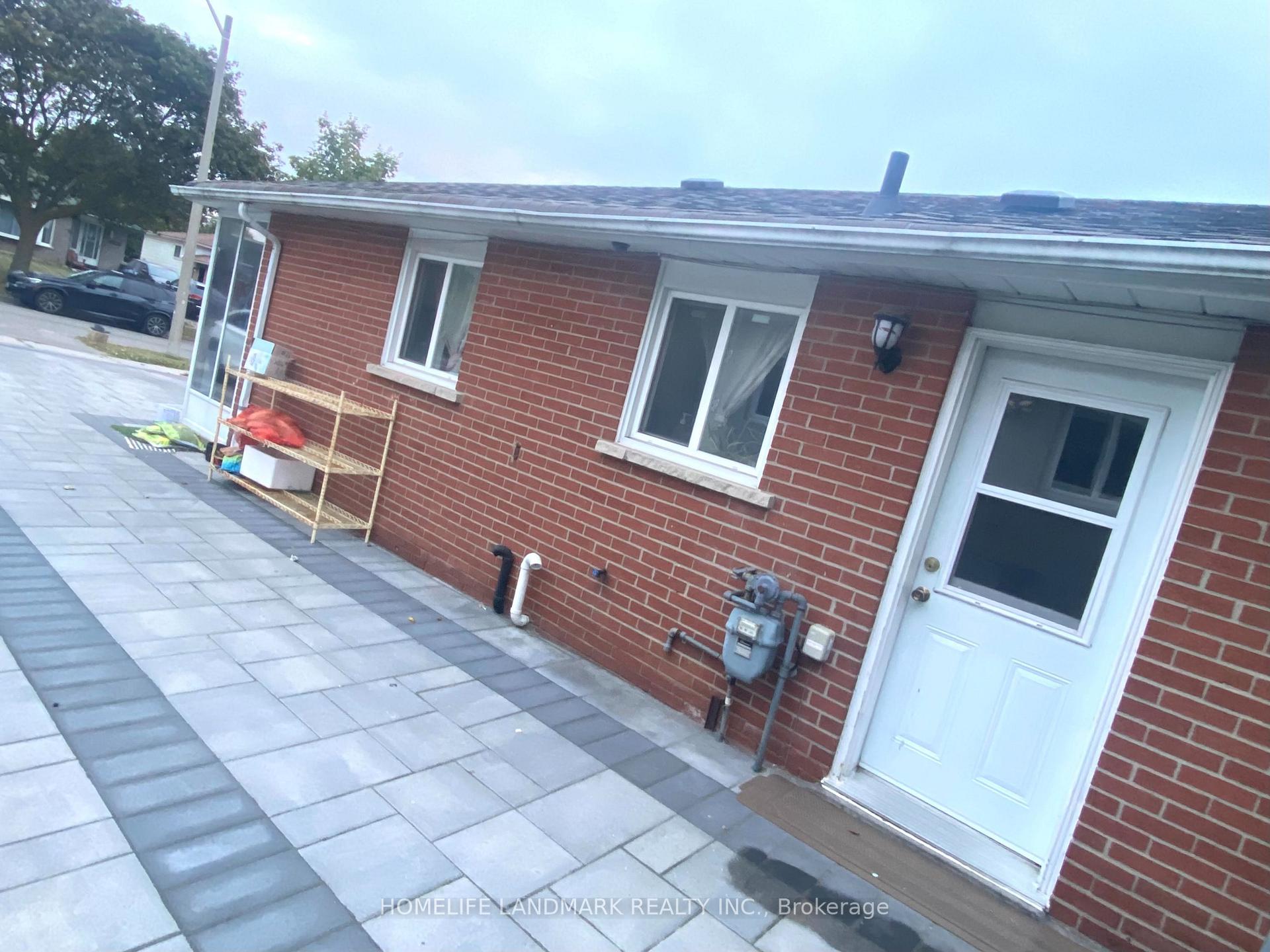 Lower - 3320 Grechen Road, Mississauga 2