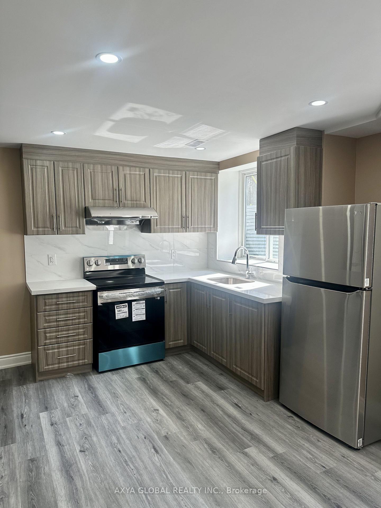 5 Stilton Avenue, Vaughan 2