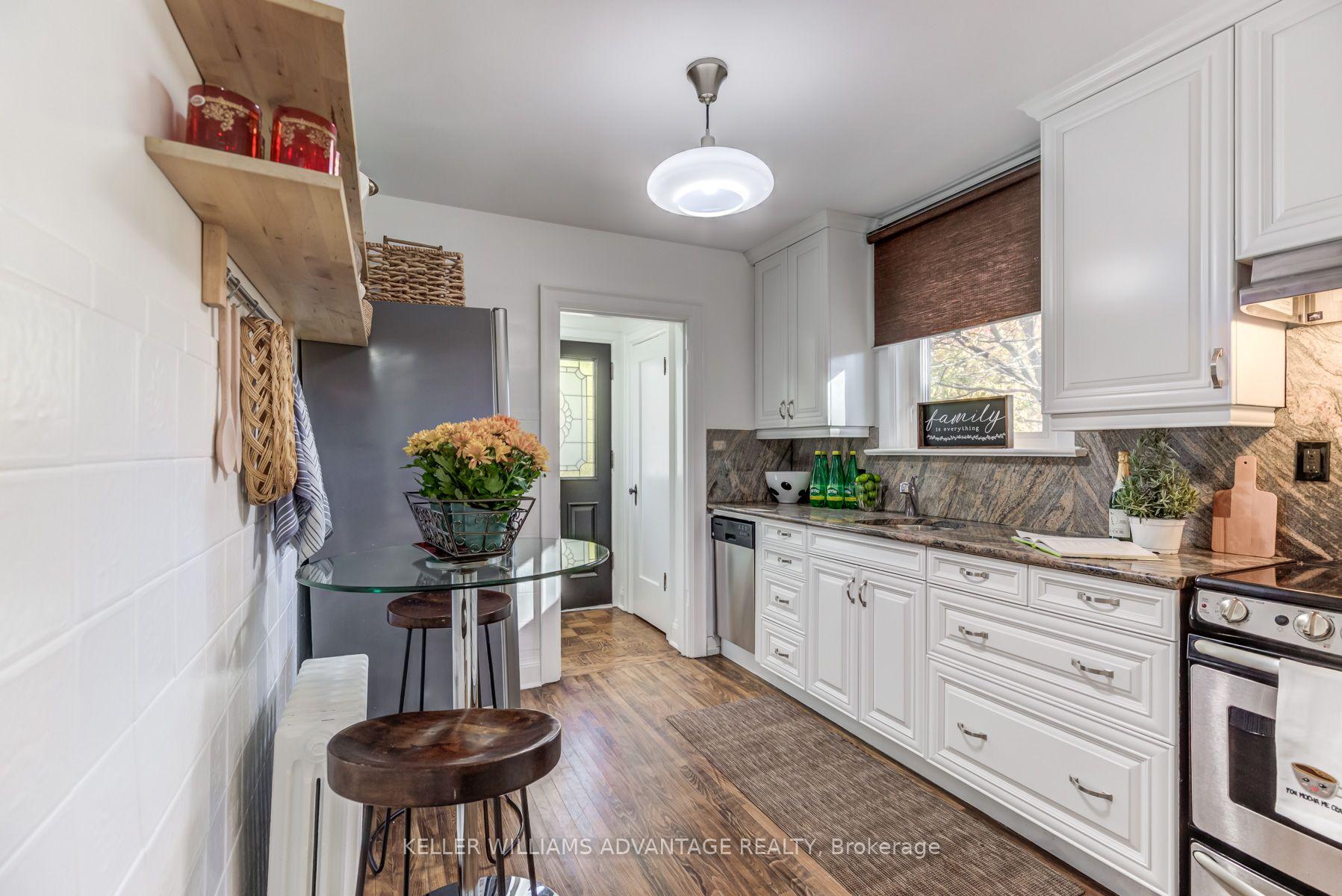 376 Glen Manor Drive, Toronto 4