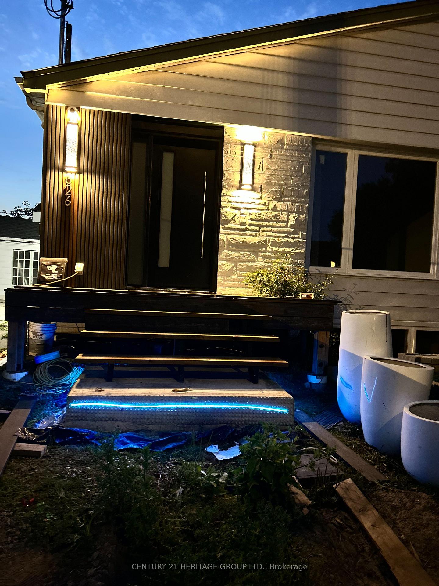 Basement - 326 McConvey Drive, Richmond Hill 2
