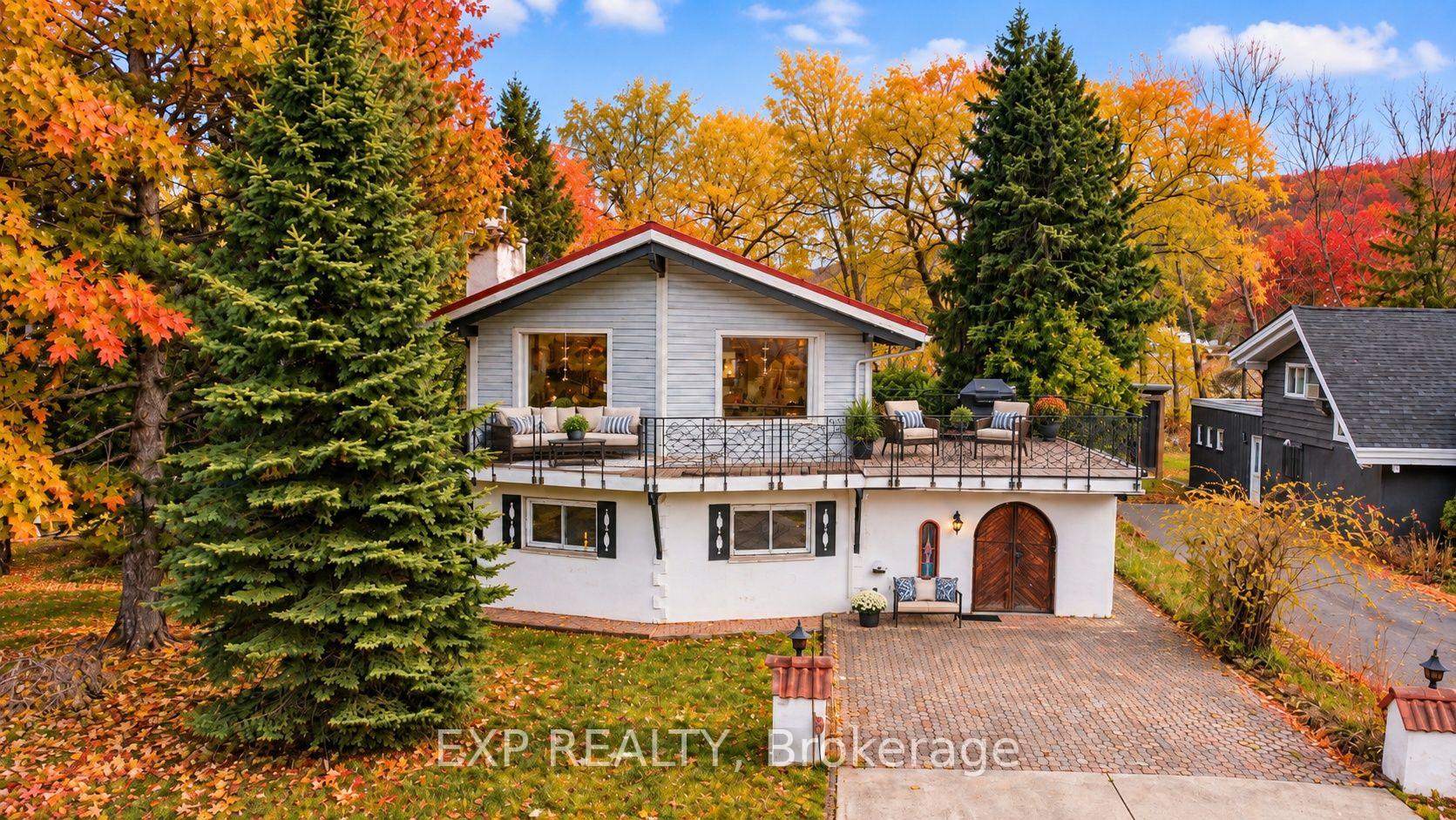 104 Kinsey Place Blue Mountains Ontario Canada Rent residential   The Picot Team - Chestnut Park Real Estate Brokerage