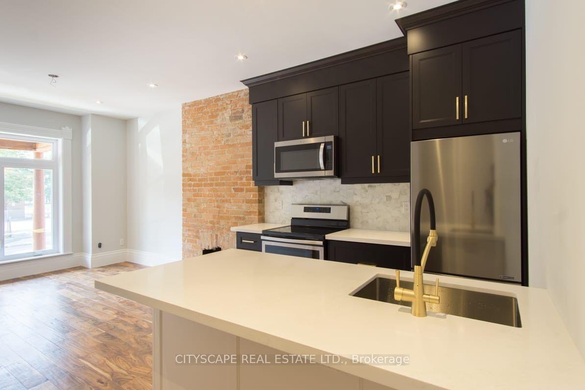 Main - 936 Dundas Street E, Toronto