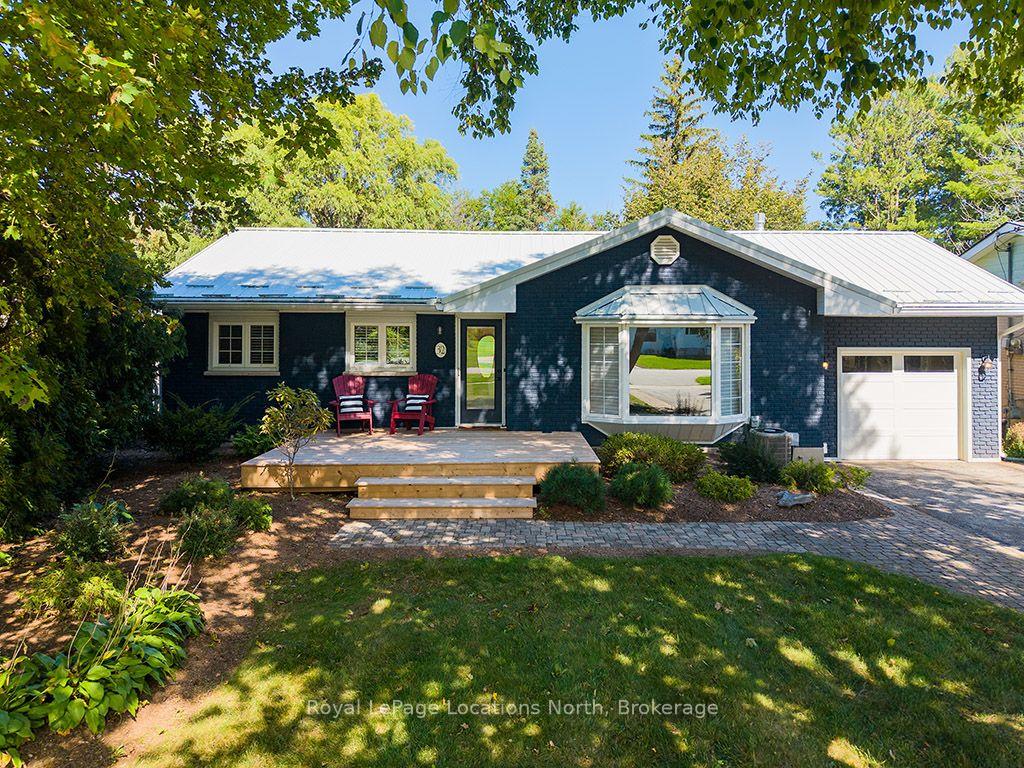 32 Napier Street E Blue Mountains Ontario Canada Sale residential   The Picot Team - Chestnut Park Real Estate Brokerage