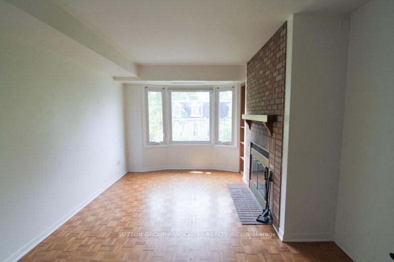 2 - 337 Seaton Street, Toronto 2
