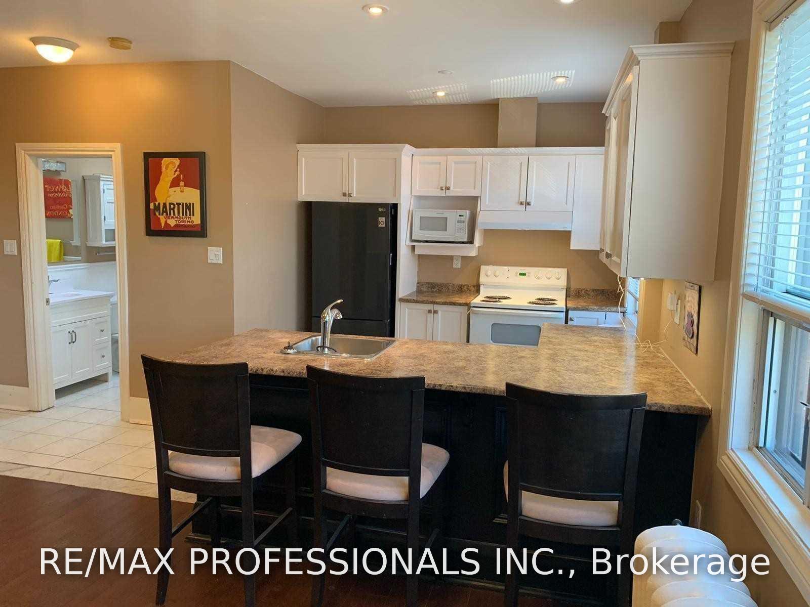 3 - 1 Primrose Avenue, Toronto 4
