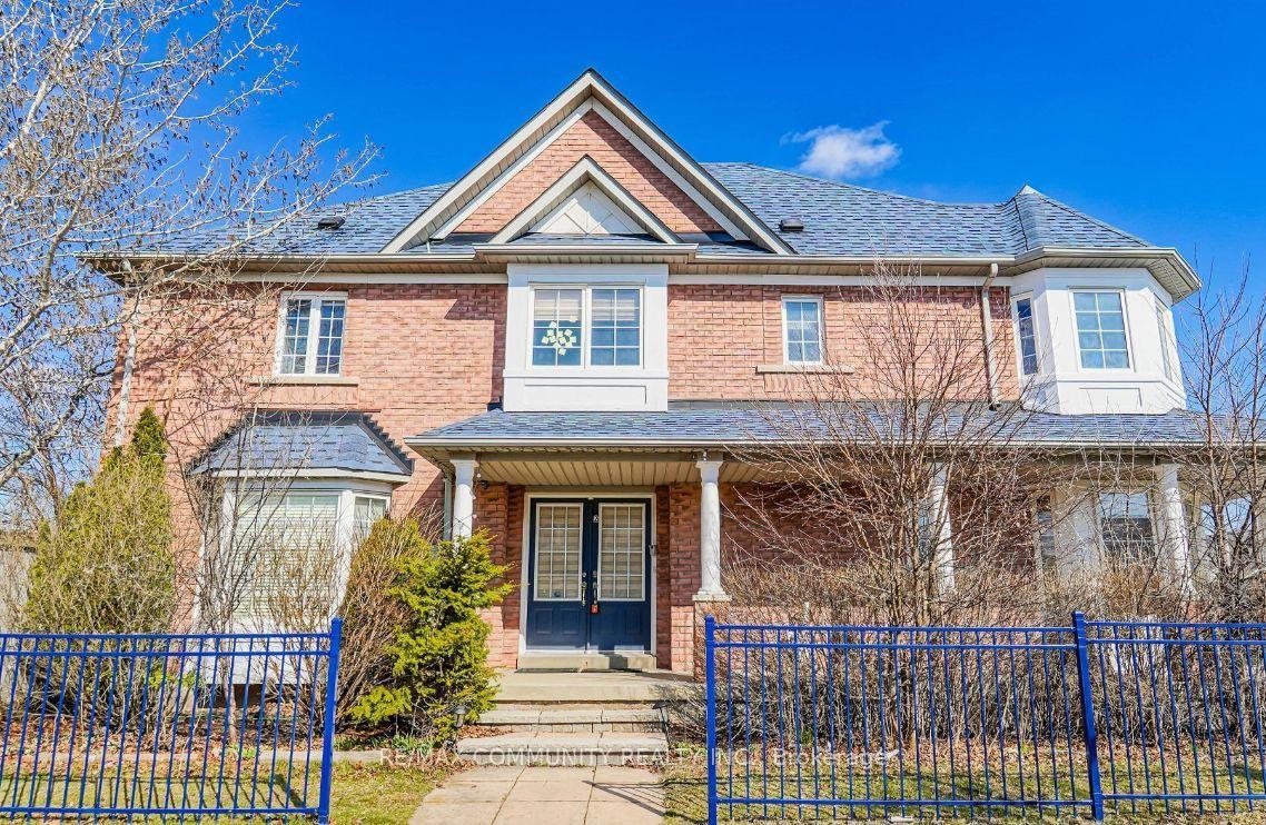 2 Oglevie Drive, Whitby 2