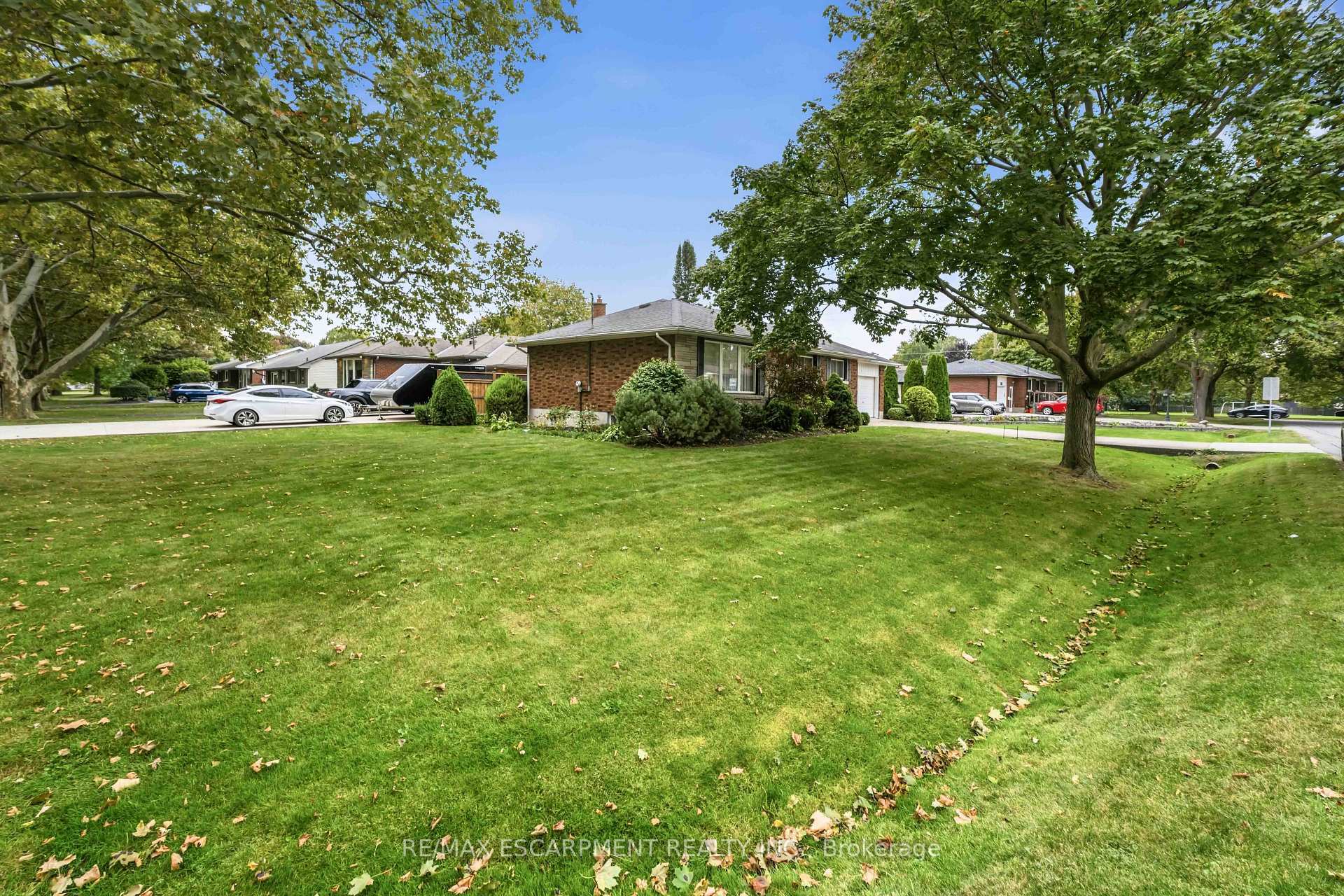4 Regina Avenue, St. Catharines 4