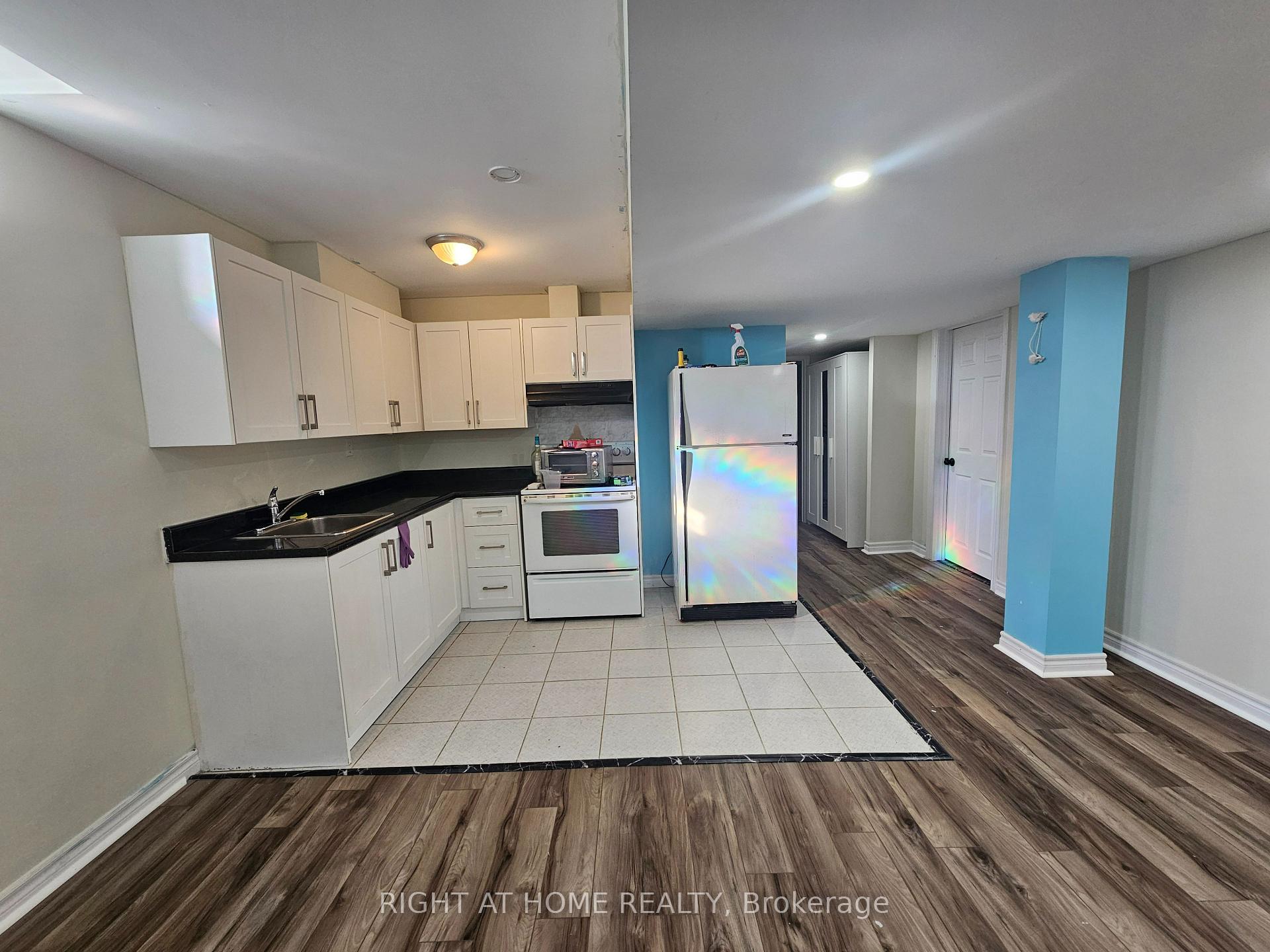 36 Peacock Crescent, Ajax 2