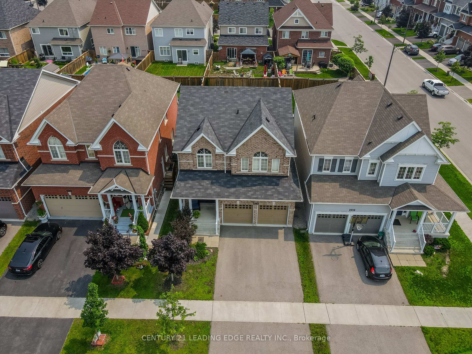 1943 Arborwood Drive, Oshawa 3