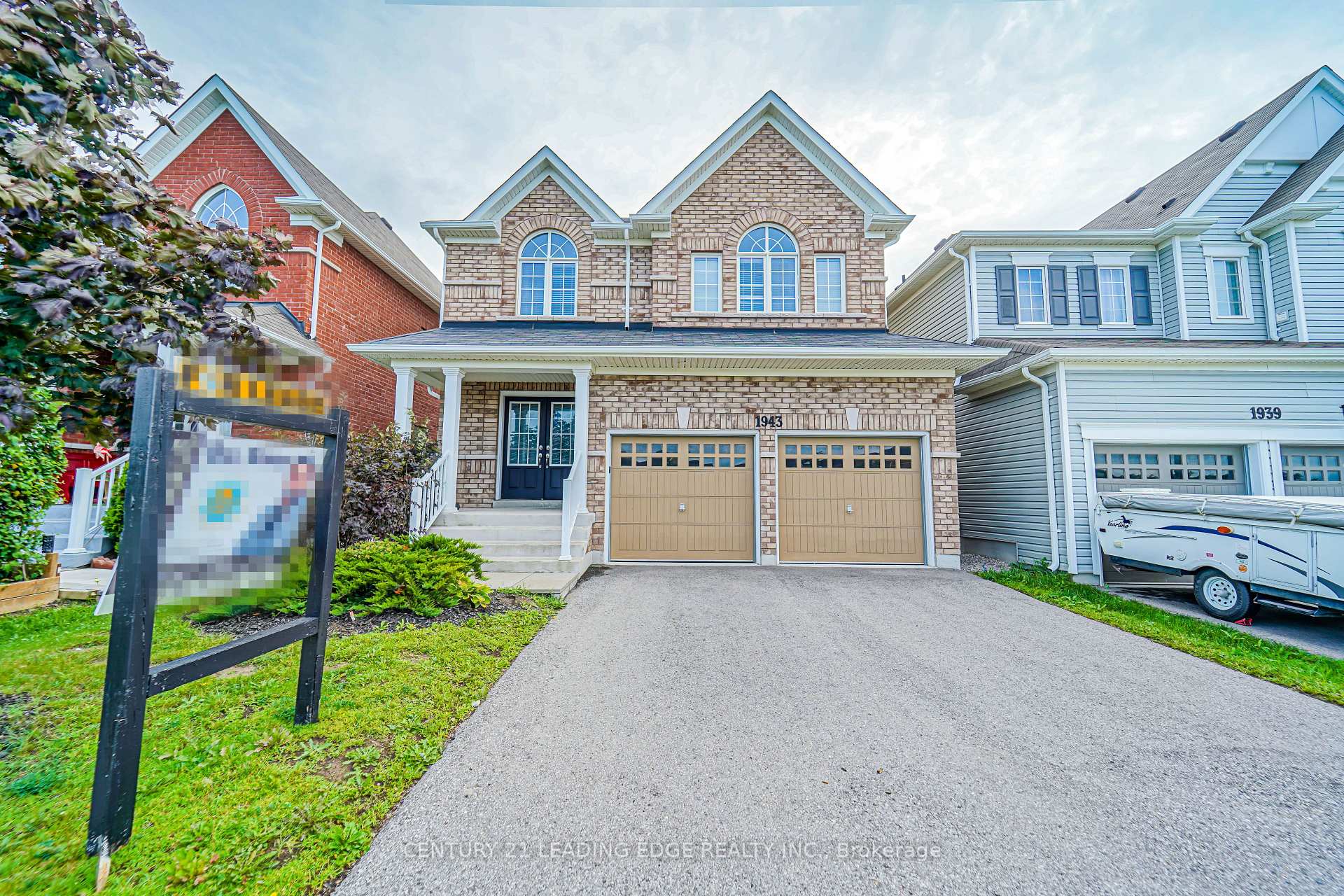 1943 Arborwood Drive, Oshawa 2