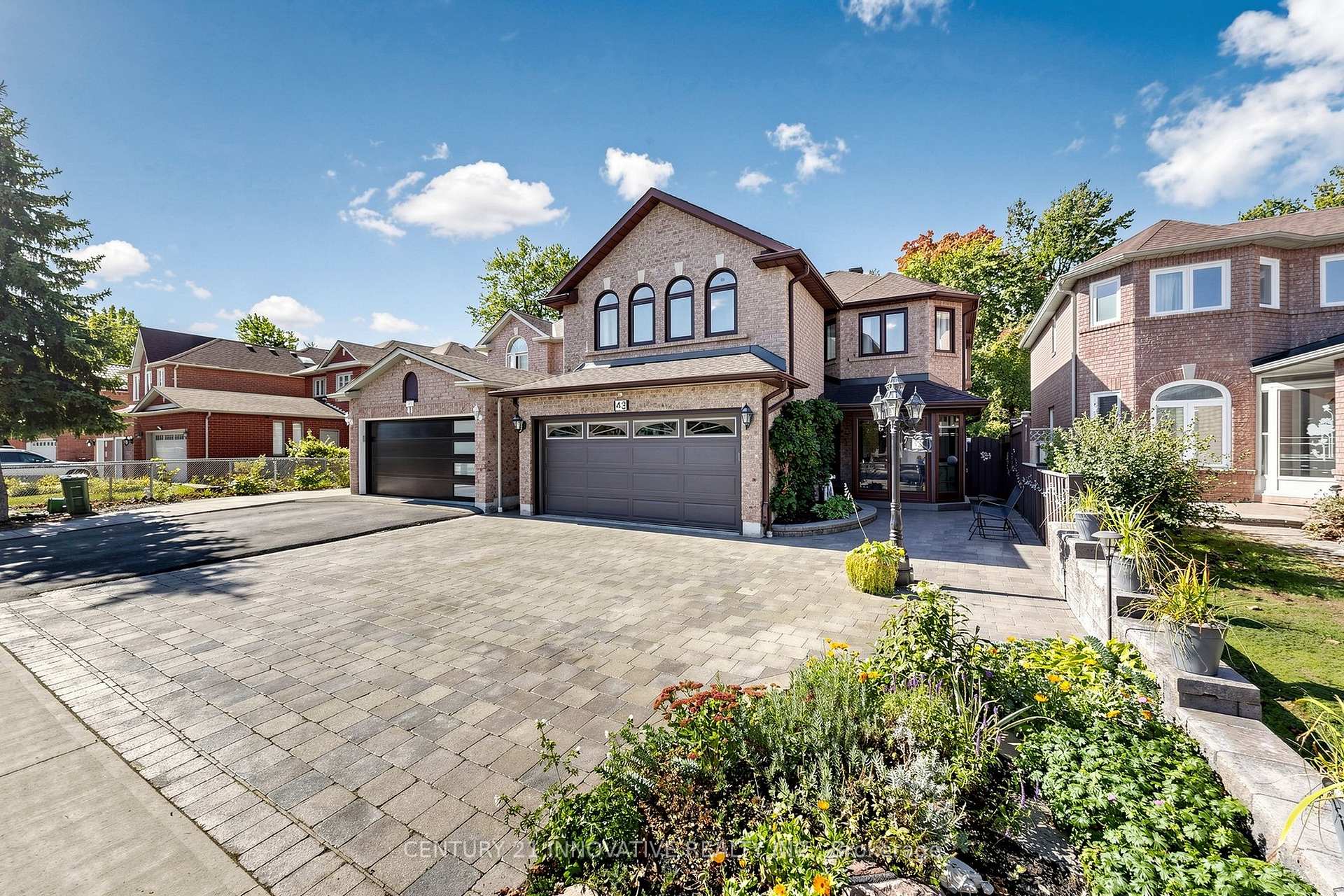 43 Bonnydon Crescent Toronto Ontario Canada Sale residential Richard Alfred Century 21 Innovative Realty Inc., Brokerage *