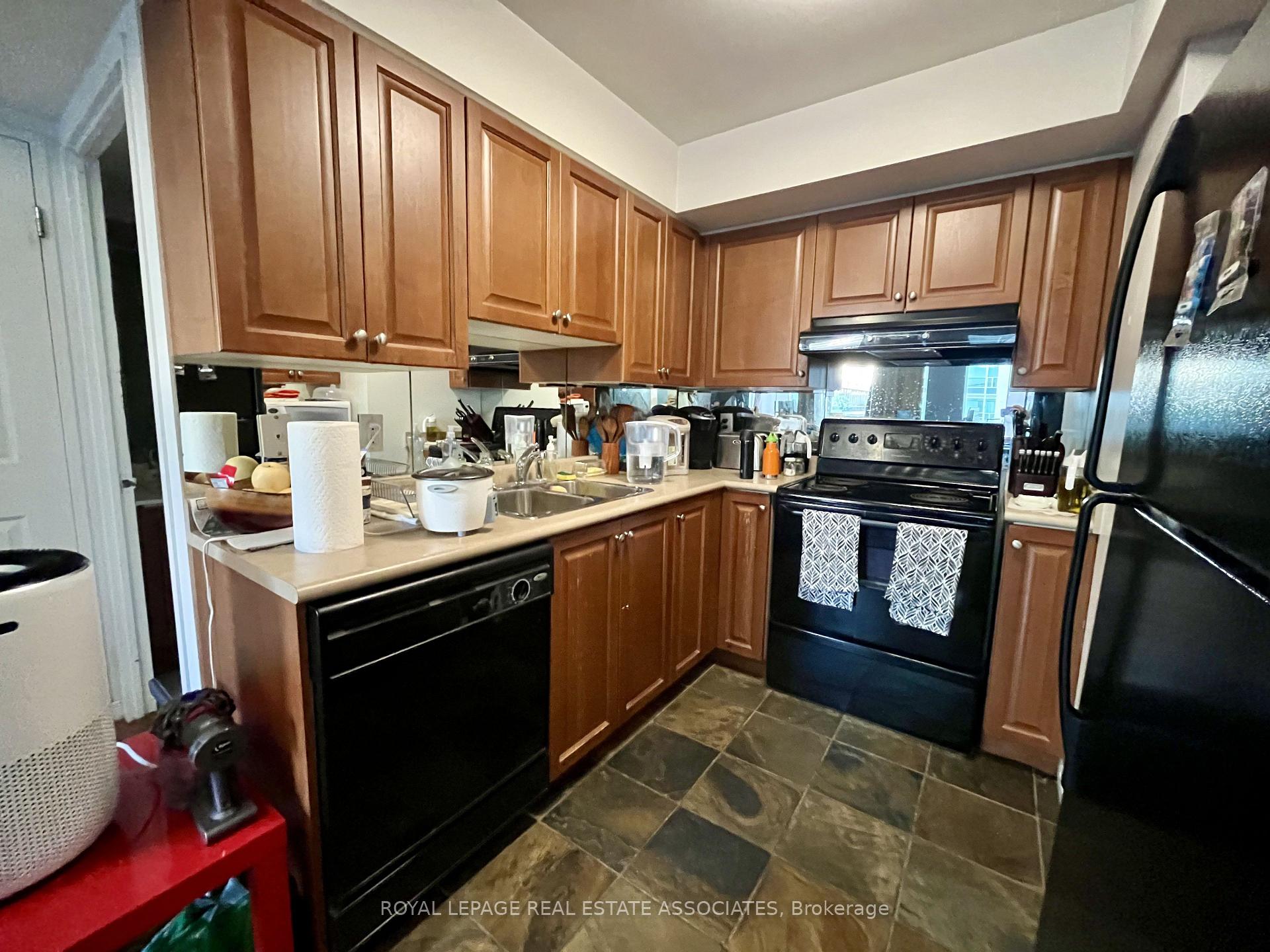 604 - 230 King Street E, Toronto 5