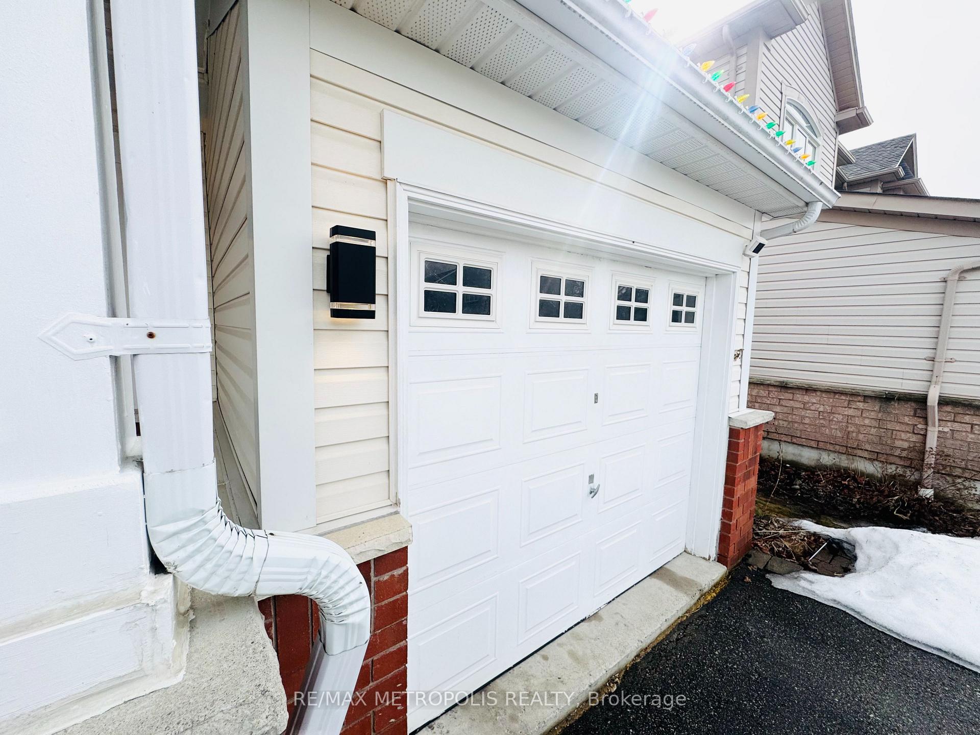 33 Palomino Place, Whitby 3