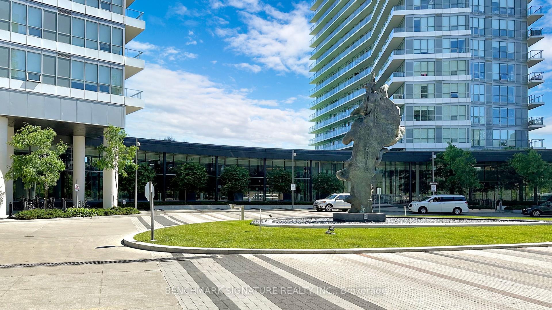3801 - 115 McMahon Drive, Toronto 2