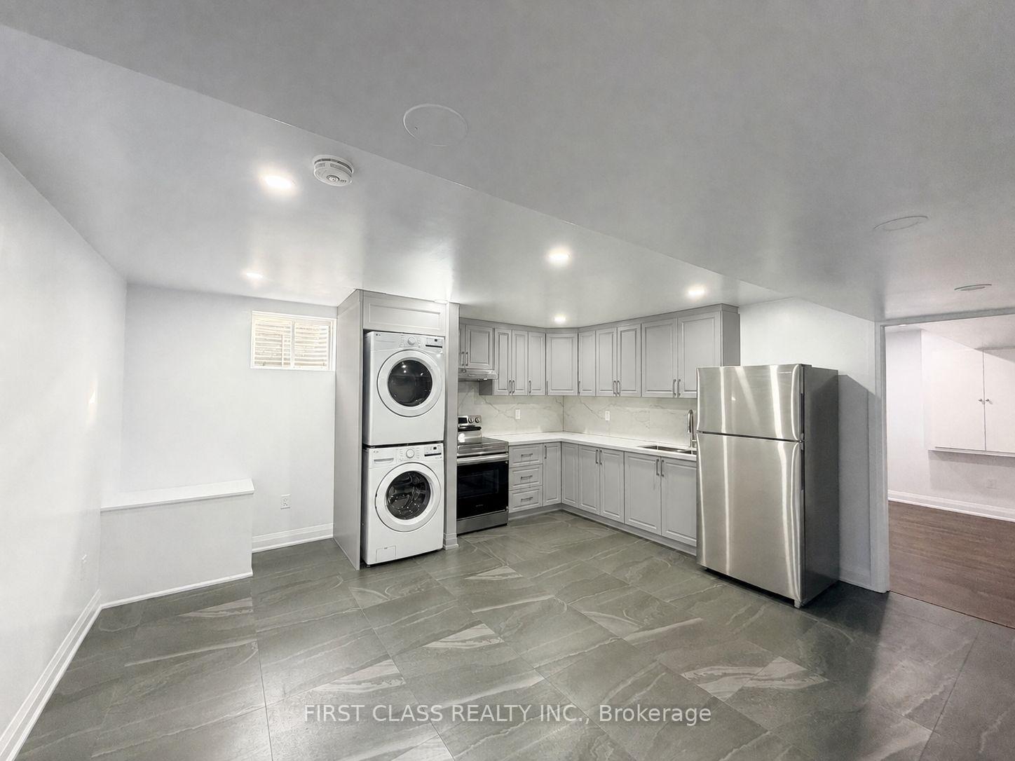 Bsmt - 720 Savoline Boulevard, Milton 4