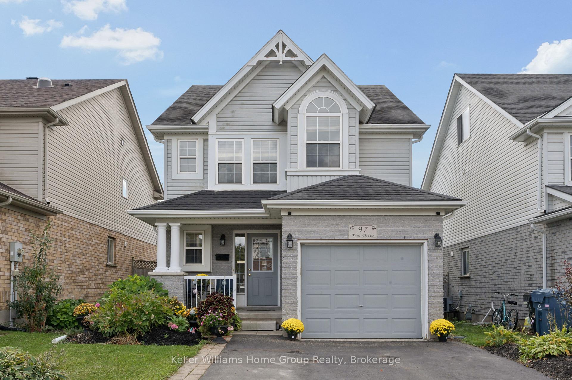 97 Teal Drive Guelph Ontario Canada Sale residential   Keller Williams Home Group Realty, Brokerage*