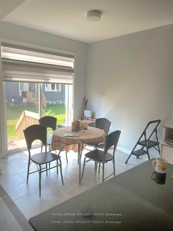 2477 Watercolours Way, Ottawa 4