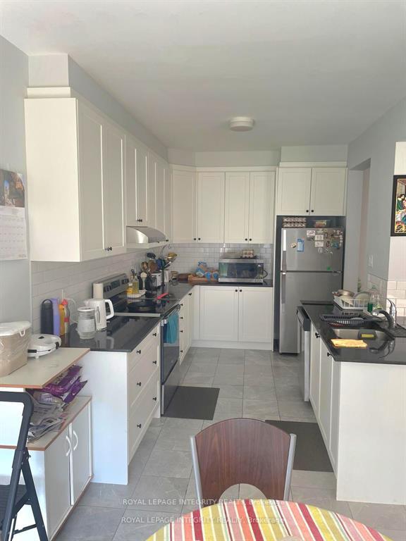 2477 Watercolours Way, Ottawa 3