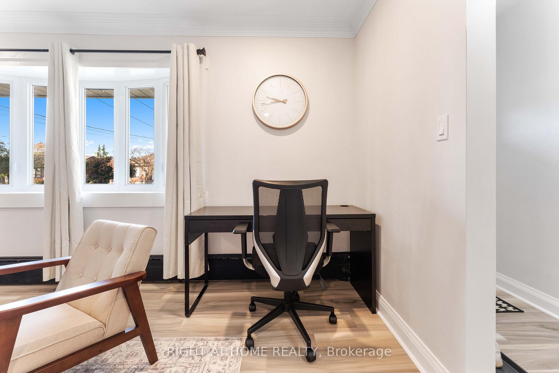 47 Marshall Avenue, Welland 3