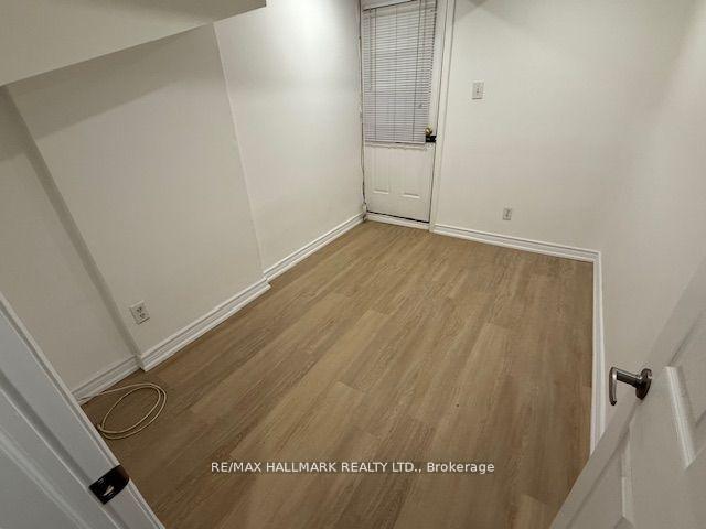 Lower - 57 Hiawatha Road, Toronto 2