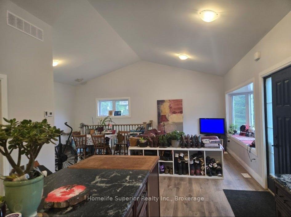 5497 County Rd 46, Havelock-Belmont-Methuen 4