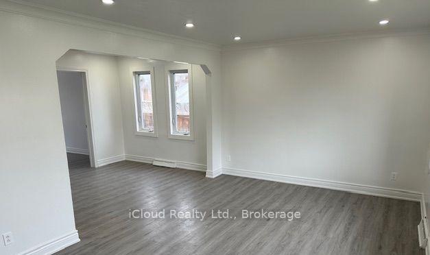 72 Thickson Road N, Whitby 5