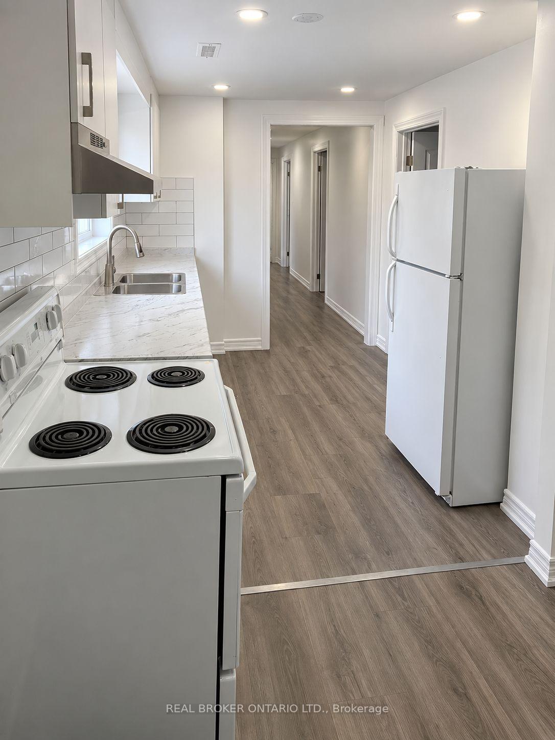 Lower - 558 First Avenue, Welland 5