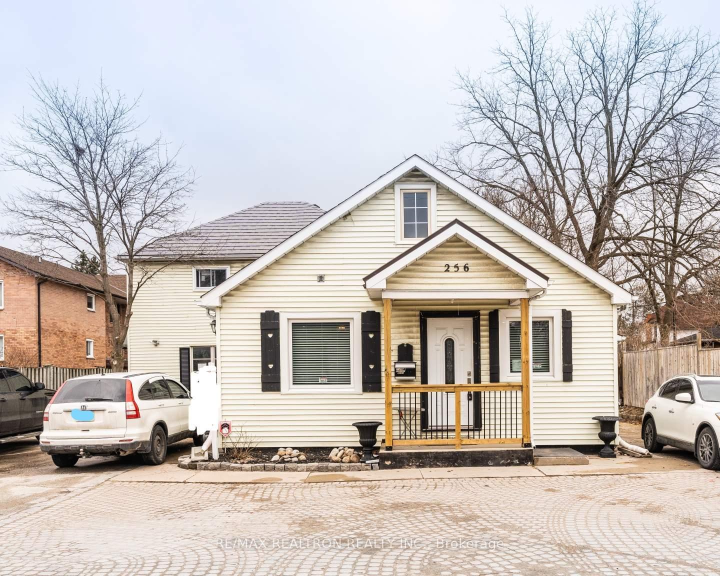 256 Dunlop Street W Barrie Ontario Canada Sale commercial Dave Moore RE/MAX Hallmark Chay Realty, Brokerage*
