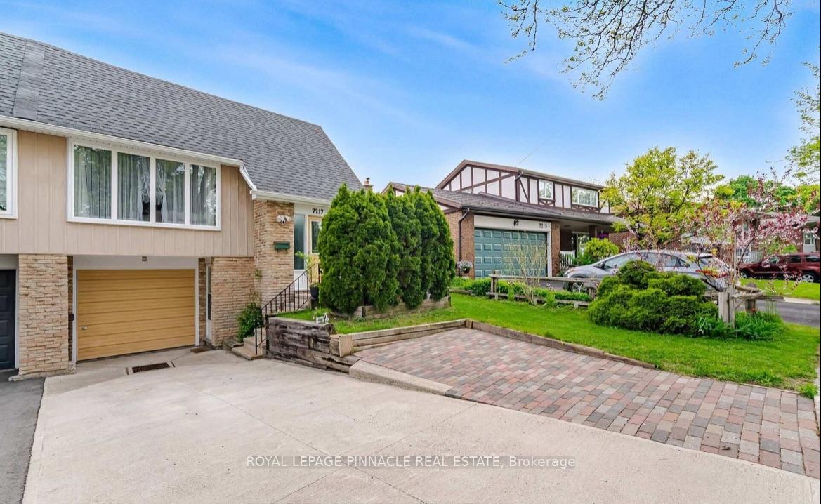 7217 Fayette Circle, Mississauga 2