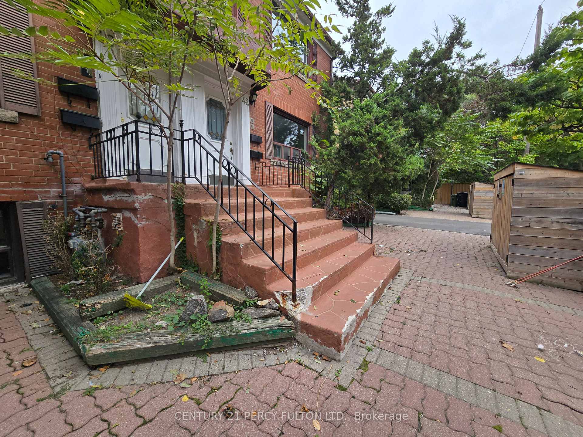 40 B - 40 Hillsdale Avenue E, Toronto 2