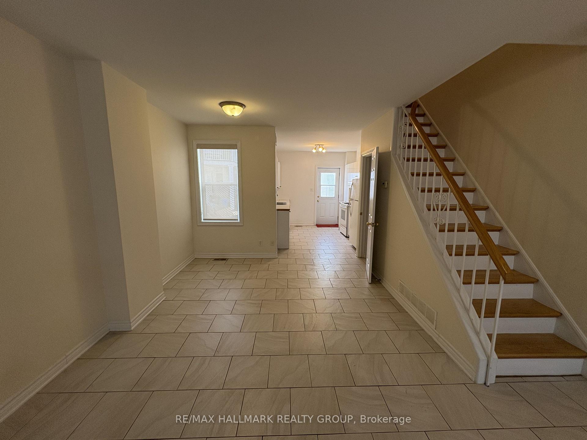 230 Cumberland Street, Ottawa 3