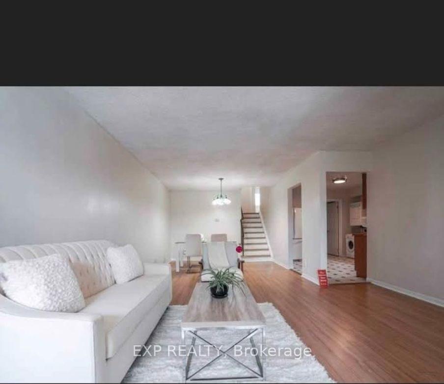 Main - 26 Greenleaf Terrace, Toronto 2