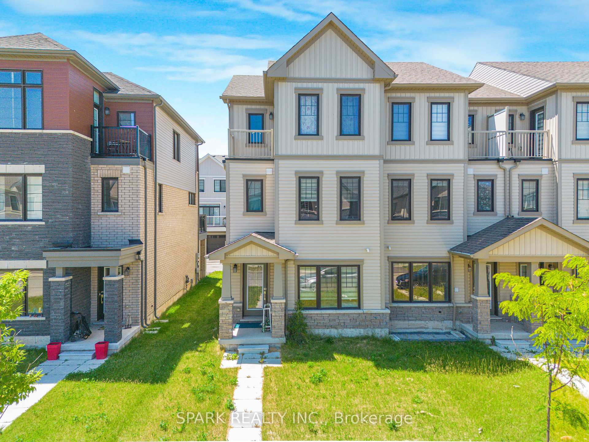 226 Melody Lane, Thorold 2