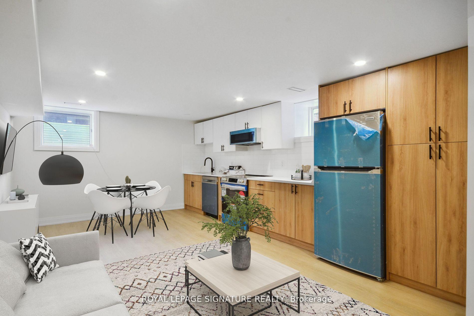 Lower - 129 Kenilworth Avenue, Toronto 5