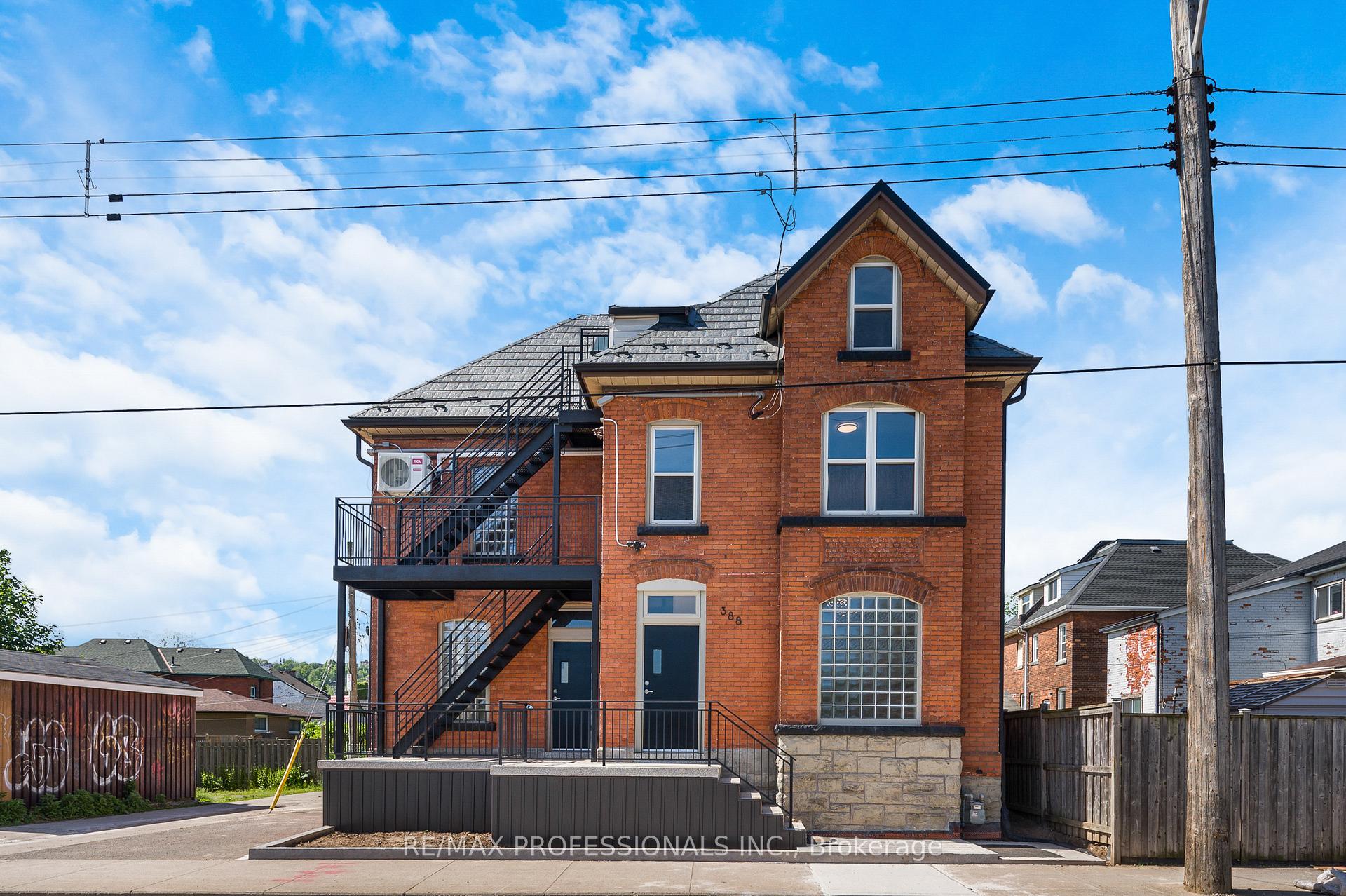 #2 - 388 Wilson Street, Hamilton 2