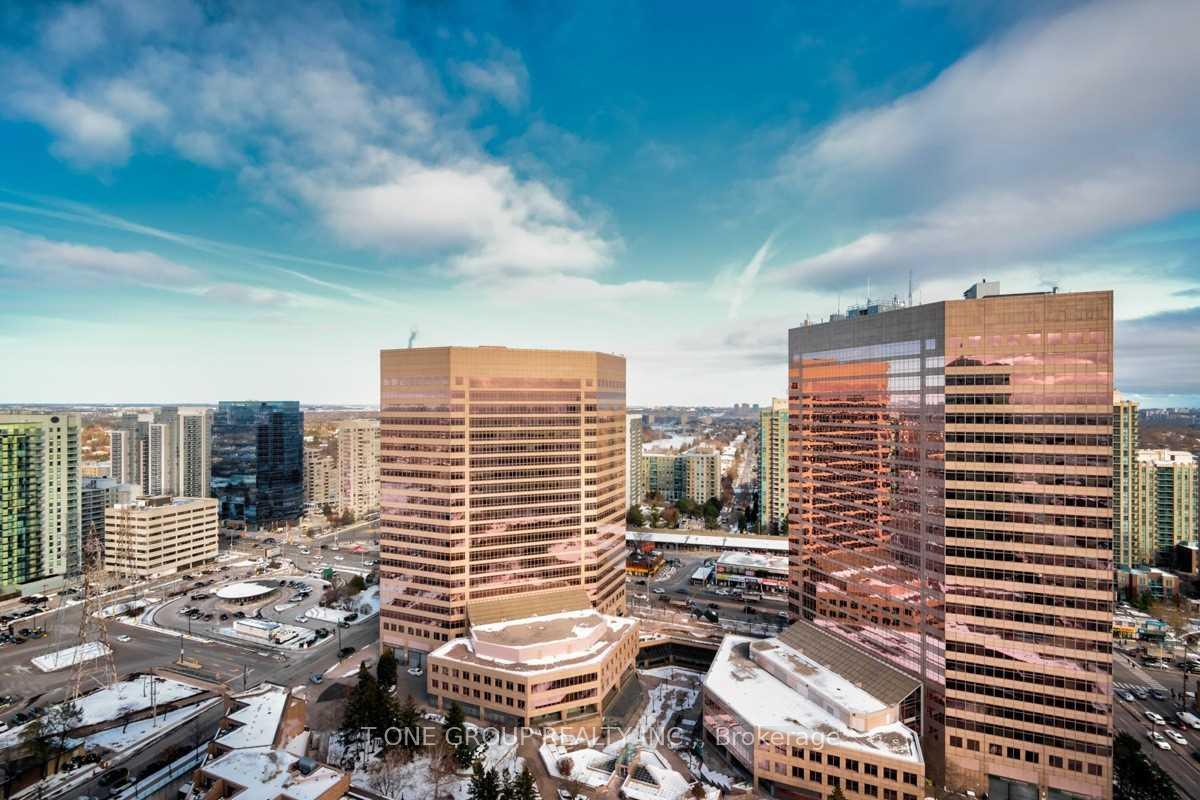 2713 - 15 Greenview Avenue, Toronto 3