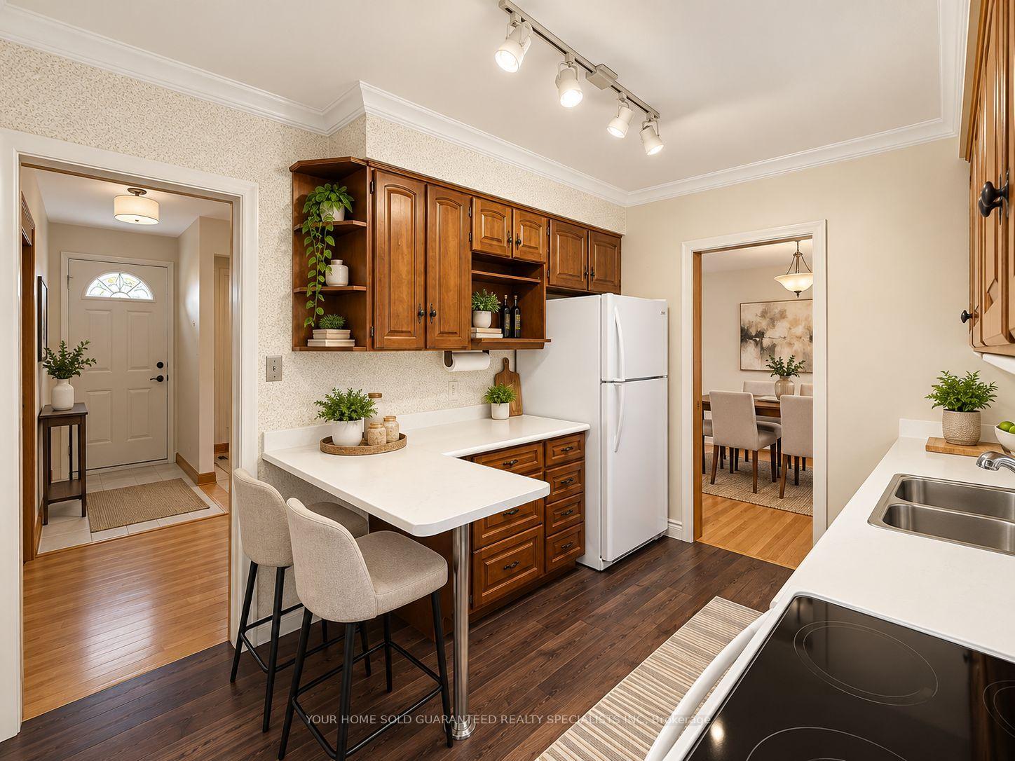 Main Floor - 37 Downsview Drive, Barrie 2