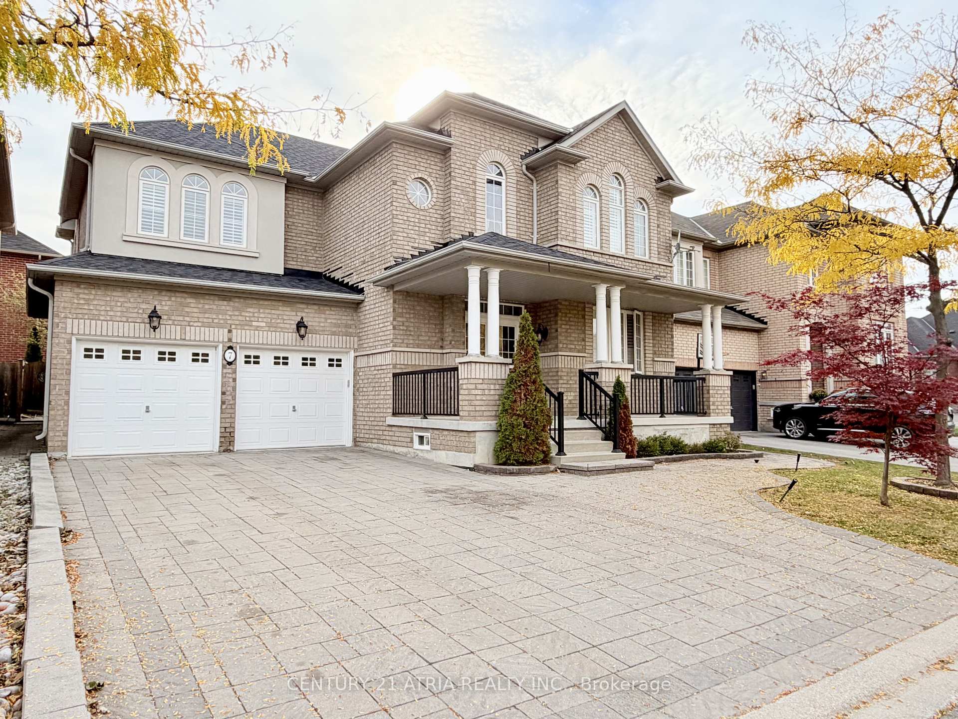 7 Tiglio Road, Vaughan 2