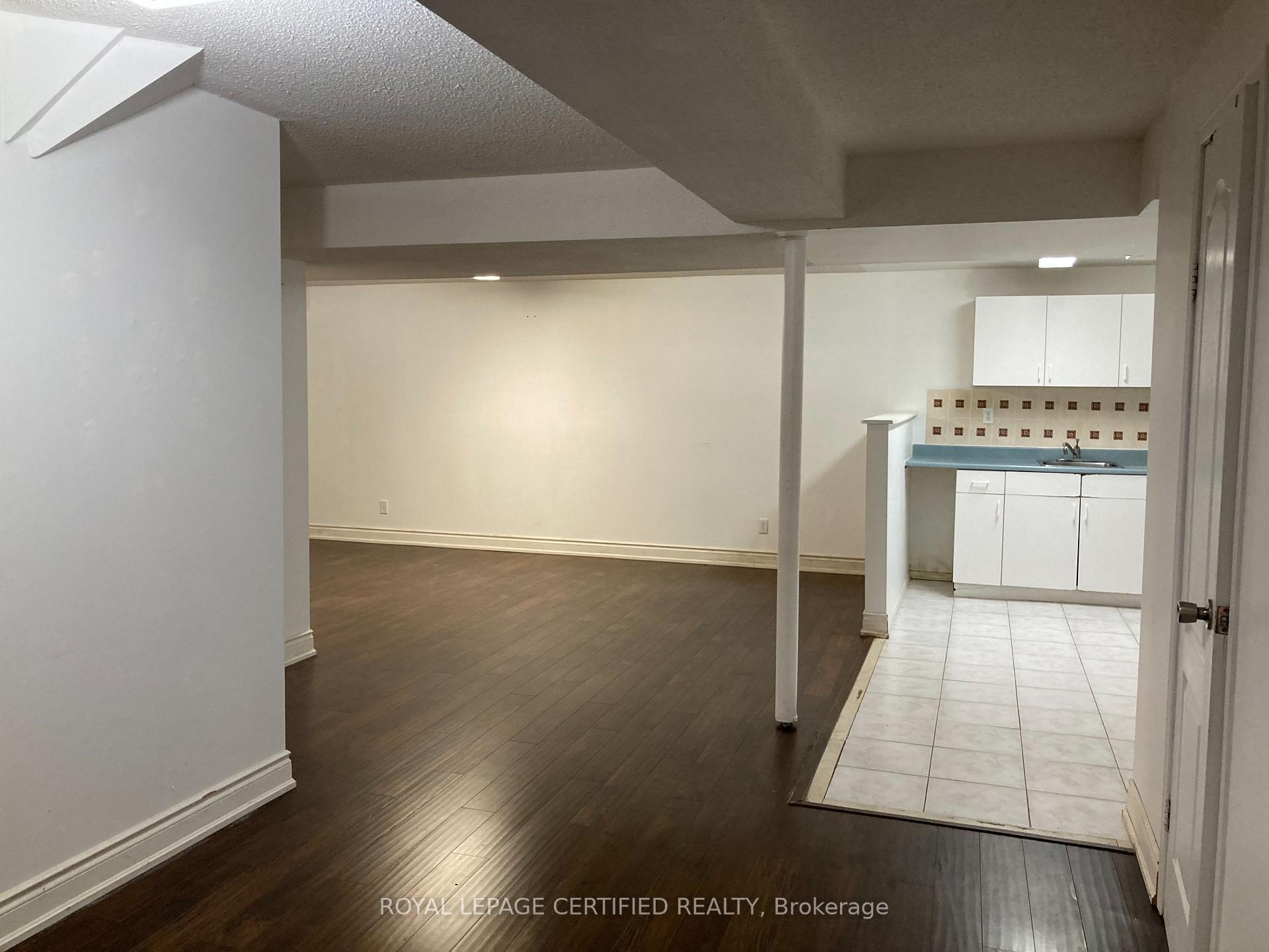 Bsmt - 5480 Whitehorn Avenue, Mississauga 5