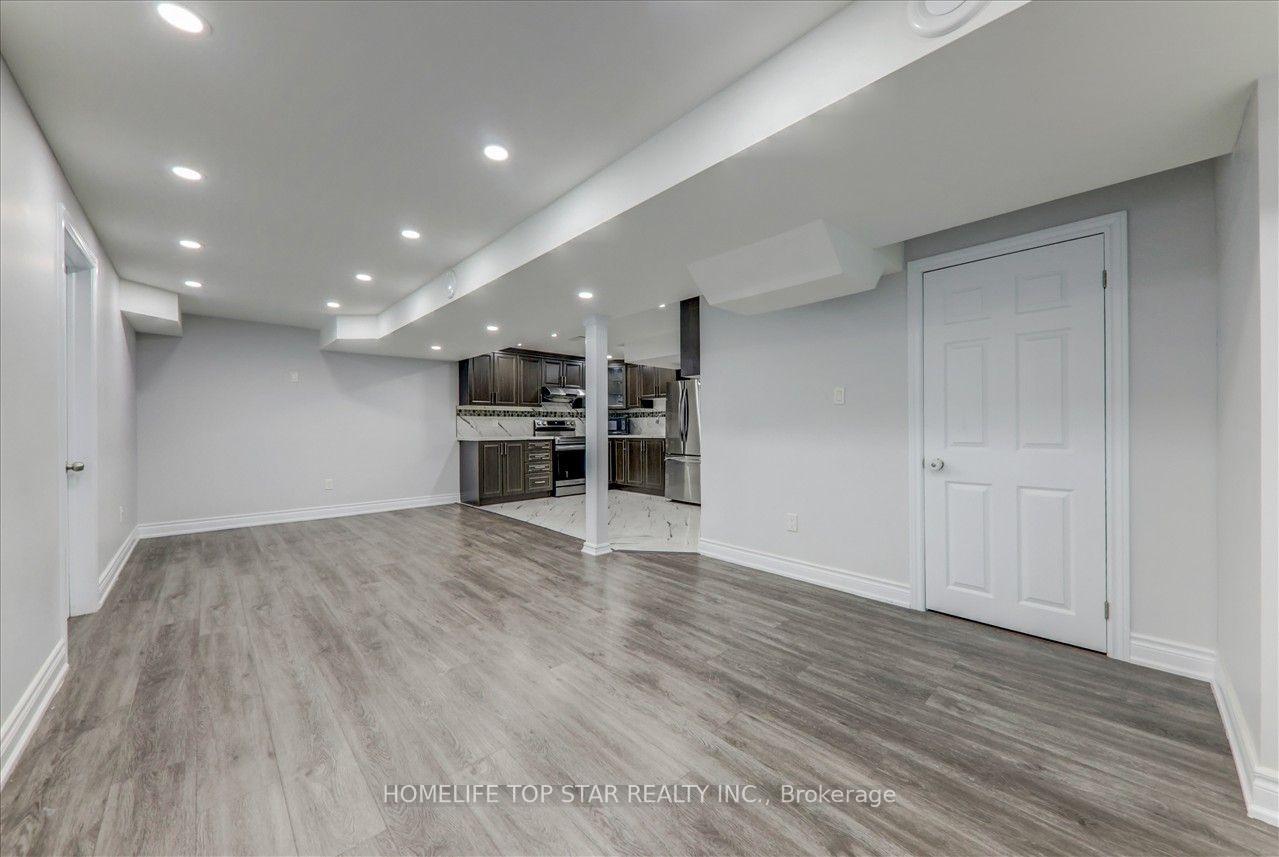 50 Marydale Avenue S, Markham 5