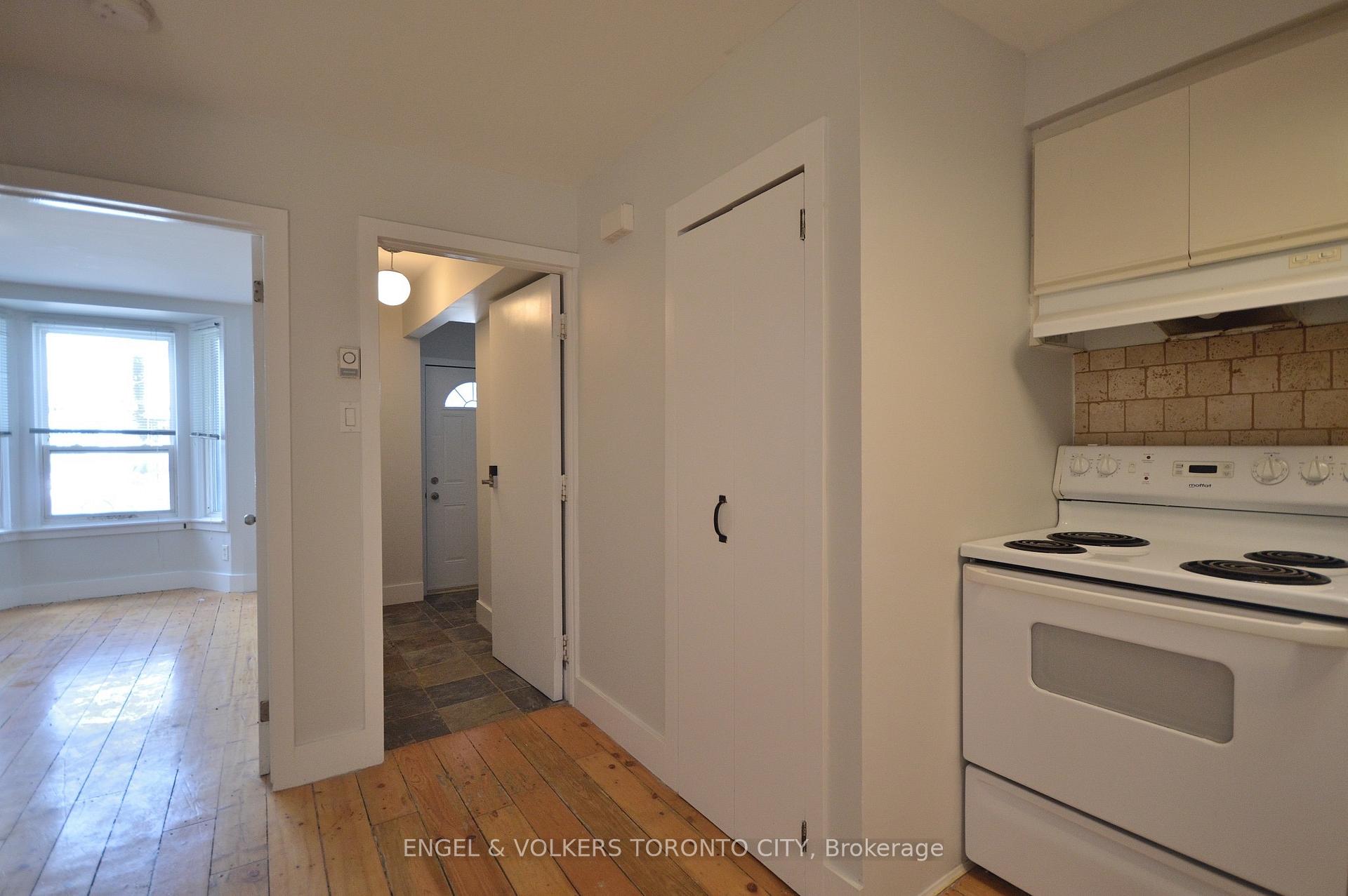 Main & Basement - 1801 Dundas Street E, Toronto 4