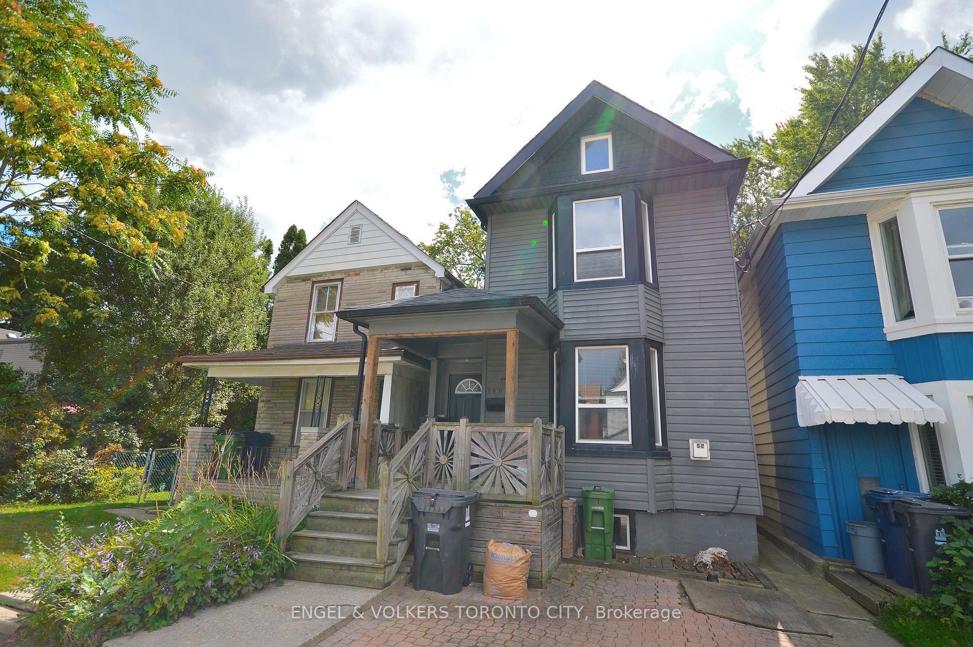 Main & Basement - 1801 Dundas Street E, Toronto 2