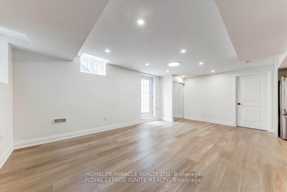 Bsmt - 1006 Pelican Trail, Pickering 3